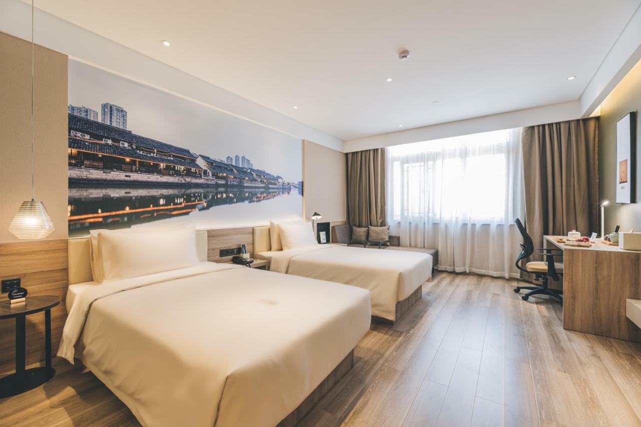 Atour Hotel Haining Leather City South Gate Bagian luar foto