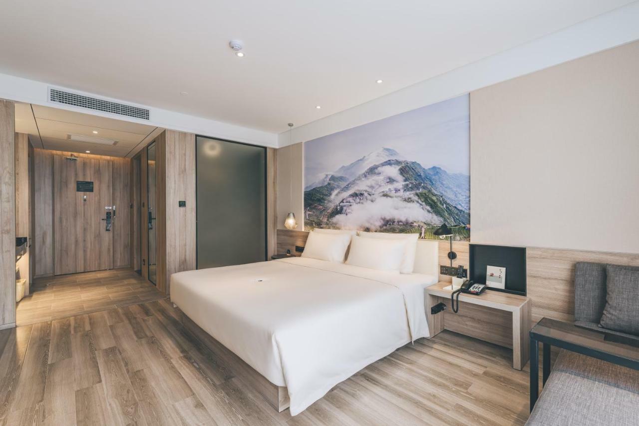 Atour Hotel Haining Leather City South Gate Bagian luar foto